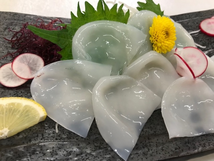 地物ヒイカが旨い!刺身でどうぞ!