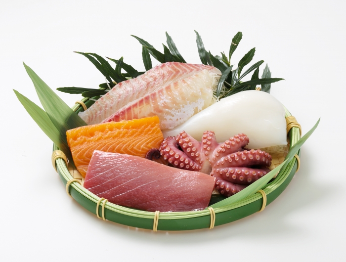 魚太郎 おすすめ刺身セット 本まぐろ入り 茹でたこ ギフト商品 知多半島の伊勢湾 三河湾の朝獲れの魚貝類 鮮魚から干物を直送する魚太郎の通販 ページです