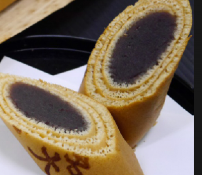 知多半島銘菓　大砲巻（２本入り）