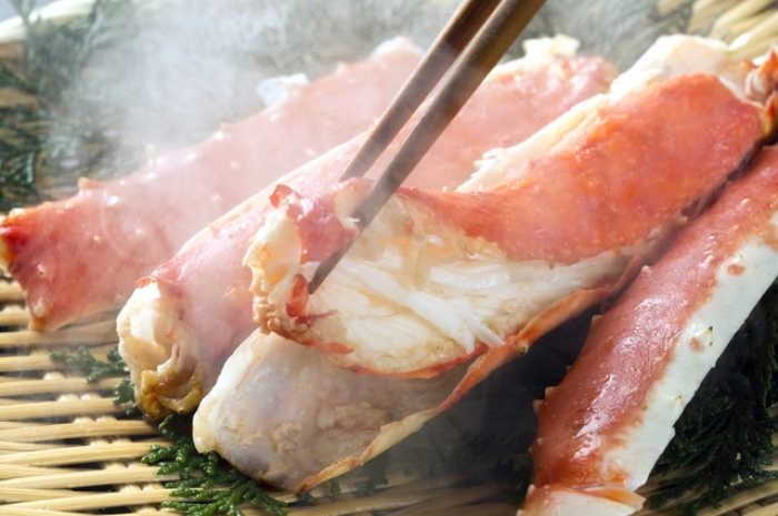 106番　★極太★　ボイルタラバ蟹　2K2肩6Lサイズ　化粧箱入り