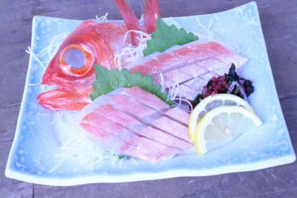 三河湾で豊漁!特大金目鯛!