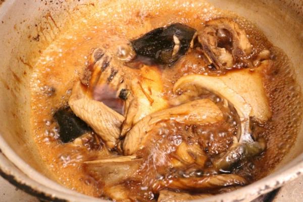 脂のってます!お値打ち!北海道産のブリ!