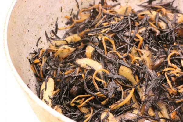 地物新物、生ひじき入荷しました!数量限定!