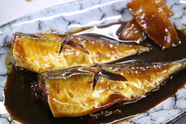 南知多産!小鯖だってサバ味噌煮にすると旨い!