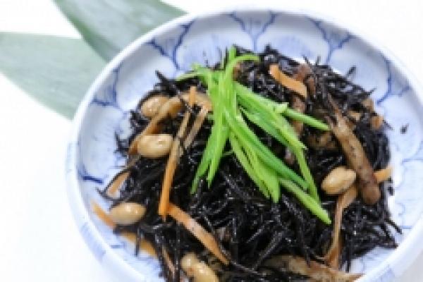 今が旬！南知多産の茹でひじきが旨い！（数量限定）