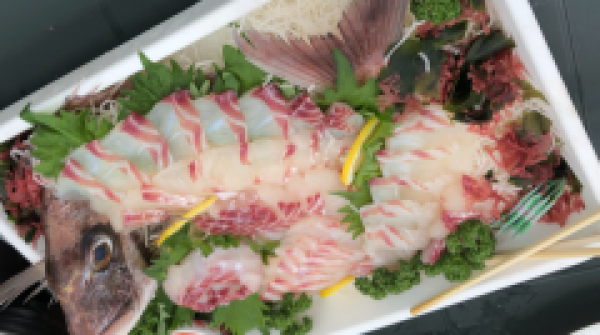 BBQ⇔鮮魚市場 選んでお造り注文!