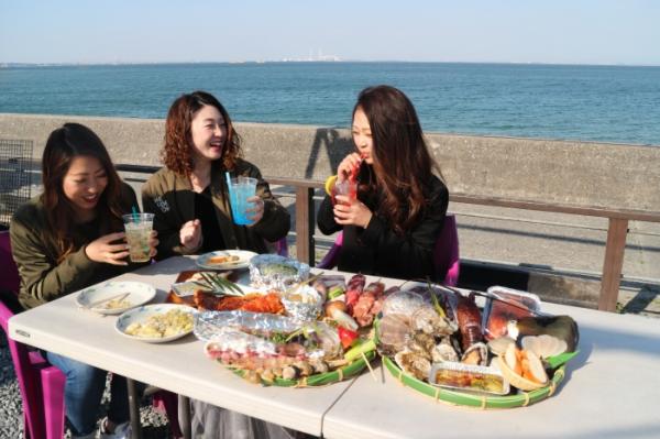 BBQ⇔鮮魚市場 選んでお造り注文!