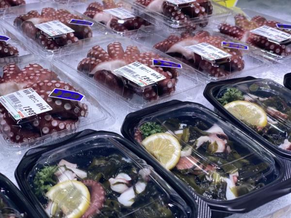 夏は魚貝の旬がいっぱい! たこ漁の最盛期!