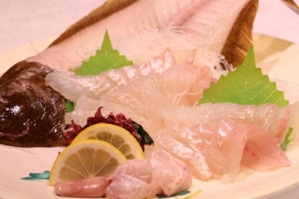 南知多産　ひらめ　~14：00までの限定販売、即発送！）