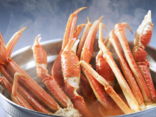 ①番 ボイルずわい蟹(肩)1.5K6.7肩2Lサイズ